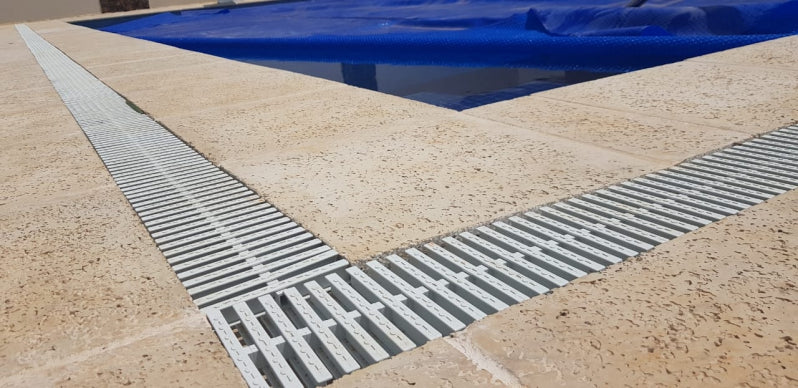 Grelha Plástica Flexível Para Piscina - Branca - Metro